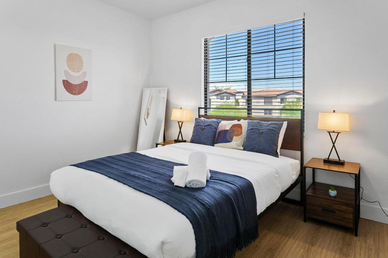 Cozysuites Glendale By The Stadium With Pool 01 Exterior photo